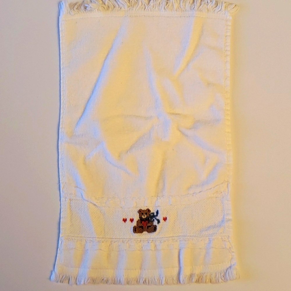 Hand Embroidered Tea Towels, set of 16 holiday/seasonal - Picture 14 of 16